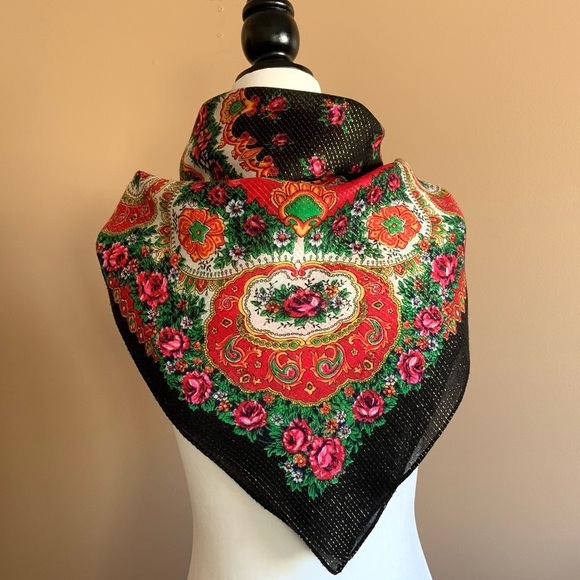 Vintage Japan AC Wooly Lurex scarf - Picture 8 of 8